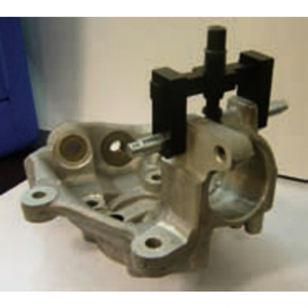 Приспособление для развальцовки посадочных мест на поворотном кулаке (ATC-4003)