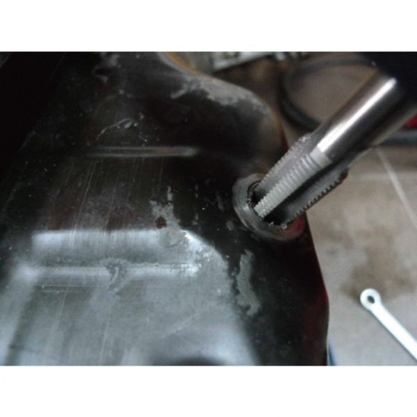 Набор для восстановления резьбы отверстия масляного поддона (картера) М13х1,25 (ATA-7600)